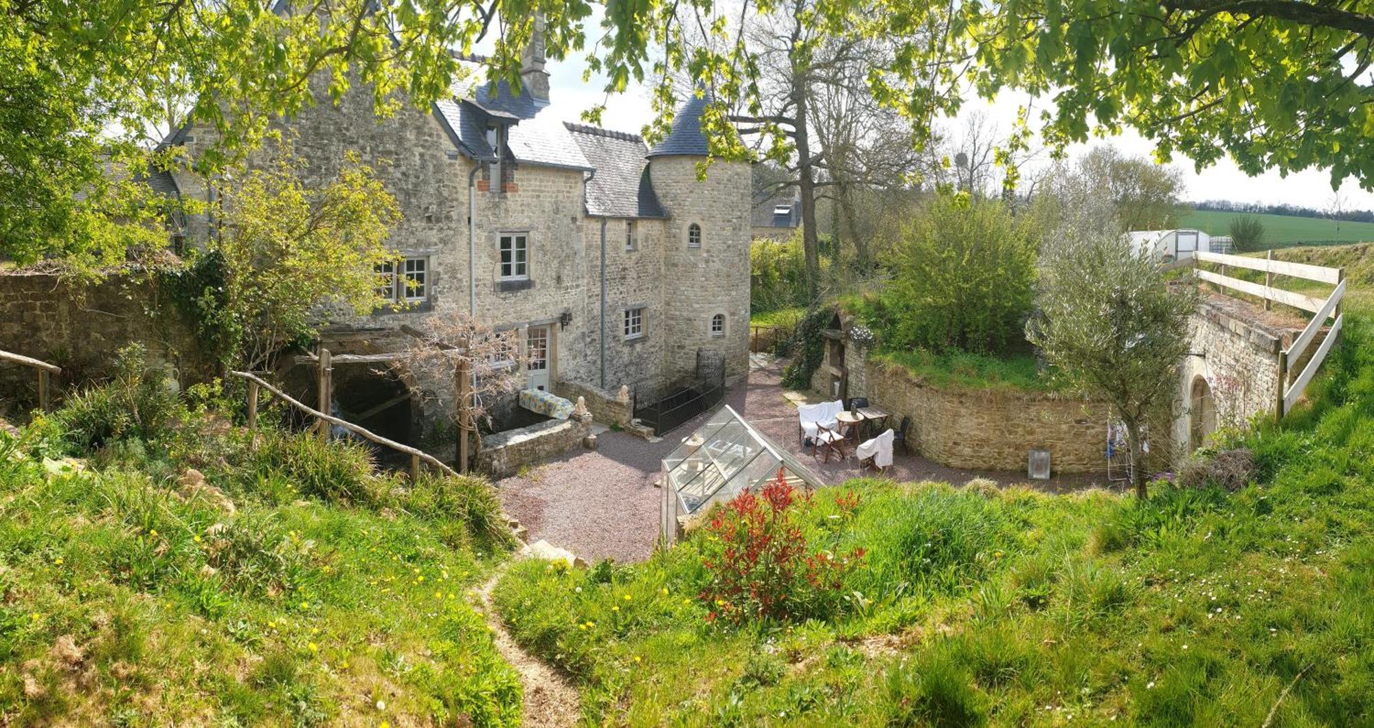 Moulin De La Bretonniere - Omaha Beach Aignerville Exterior foto